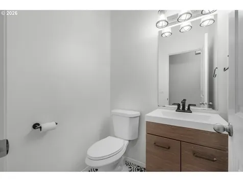5726 NE 48th Street Vancouver WA 98661