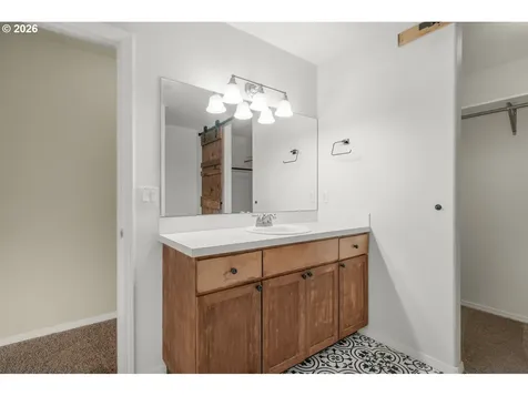 5726 NE 48th Street Vancouver WA 98661