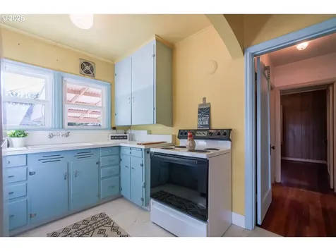 3705 F Street Vancouver WA 98663