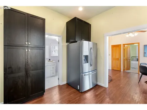 210 E Sherman Avenue Hood River OR 97031