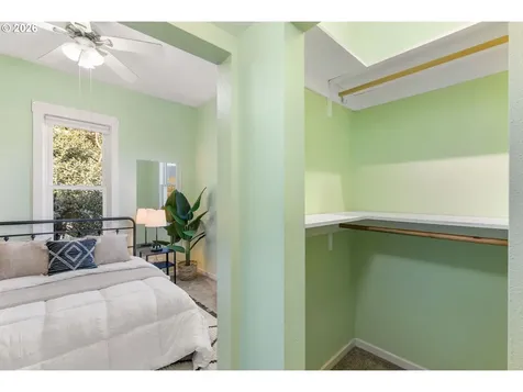 210 E Sherman Avenue Hood River OR 97031