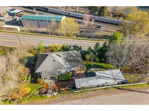 210 E Sherman Avenue Hood River OR 97031