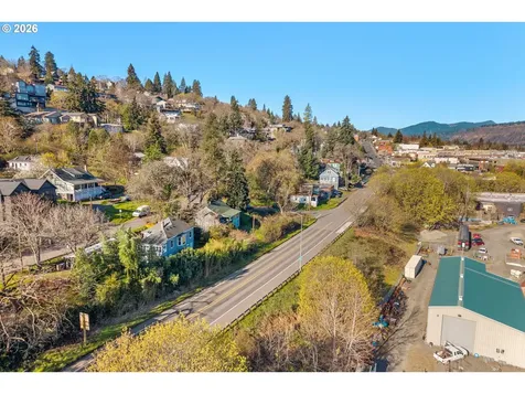 210 E Sherman Avenue Hood River OR 97031