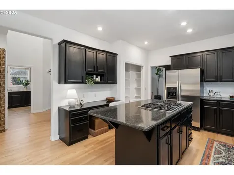 16389 SW Cromwell Court Portland OR 97223