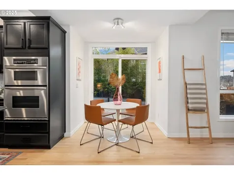 16389 SW Cromwell Court Portland OR 97223