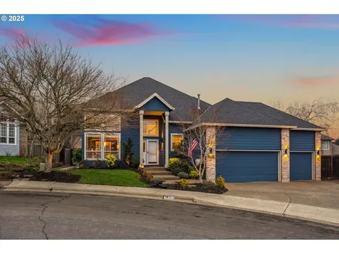 16389 SW Cromwell Court Portland OR 97223