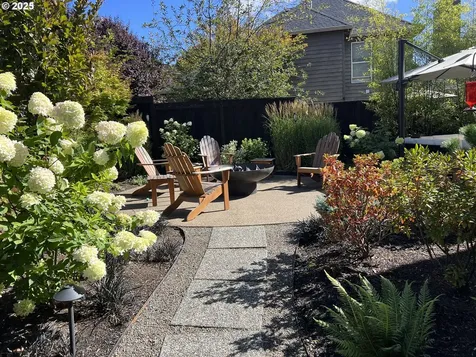 16389 SW Cromwell Court Portland OR 97223