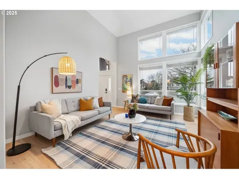 16389 SW Cromwell Court Portland OR 97223
