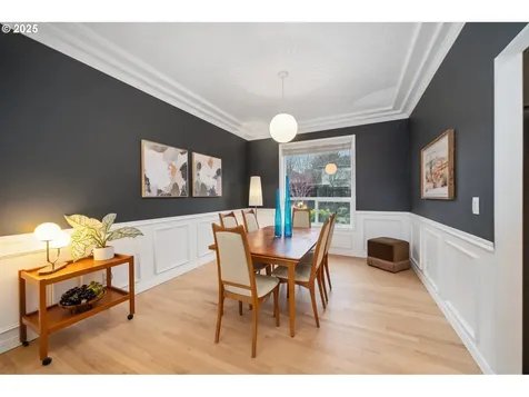 16389 SW Cromwell Court Portland OR 97223