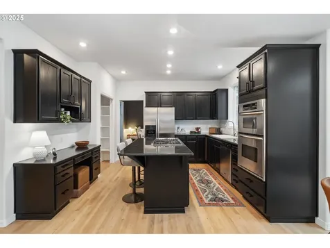 16389 SW Cromwell Court Portland OR 97223