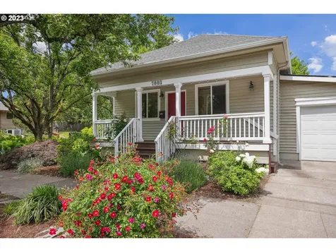 7803 SE Yamhill Street Portland OR 97215