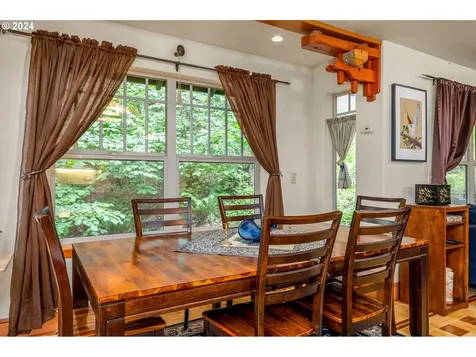 1650 Leatherwood Drive Eugene OR 97405