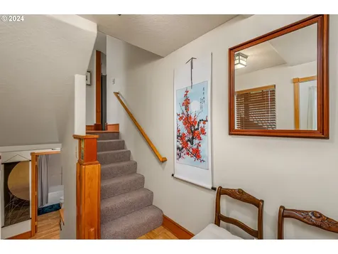 1650 Leatherwood Drive Eugene OR 97405