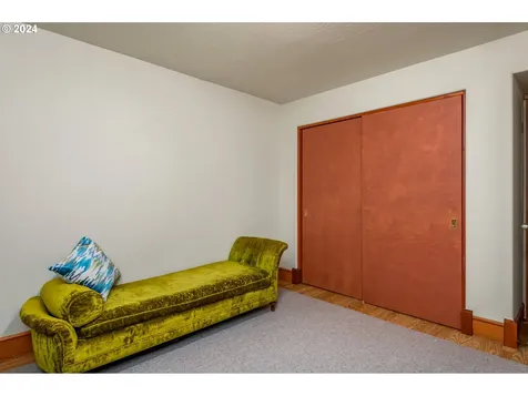 1650 Leatherwood Drive Eugene OR 97405
