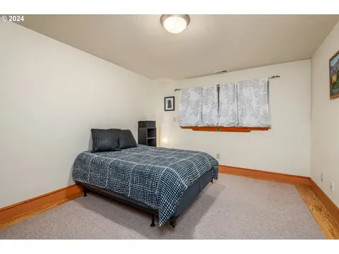 1650 Leatherwood Drive Eugene OR 97405