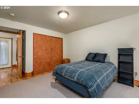 1650 Leatherwood Drive Eugene OR 97405