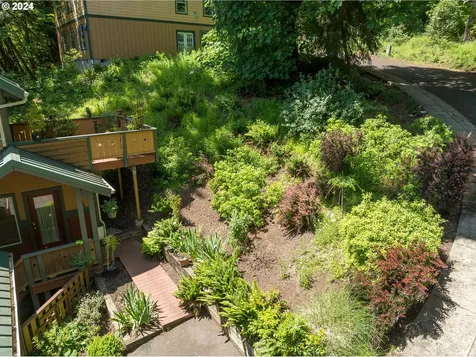 1650 Leatherwood Drive Eugene OR 97405