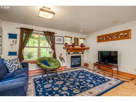 1650 Leatherwood Drive Eugene OR 97405