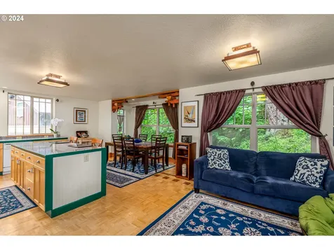 1650 Leatherwood Drive Eugene OR 97405