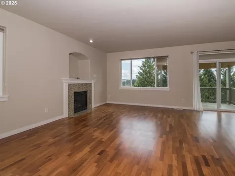 13052 SE Meadehill Avenue Happy Valley OR 97086