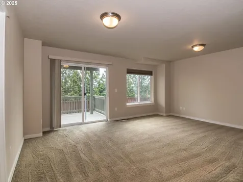 13052 SE Meadehill Avenue Happy Valley OR 97086