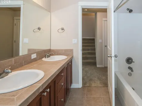 13052 SE Meadehill Avenue Happy Valley OR 97086