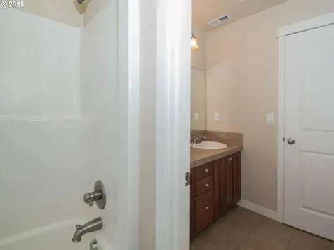 13052 SE Meadehill Avenue Happy Valley OR 97086