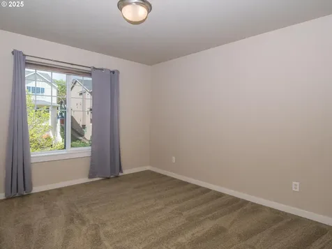 13052 SE Meadehill Avenue Happy Valley OR 97086