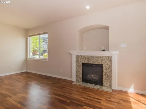 13052 SE Meadehill Avenue Happy Valley OR 97086