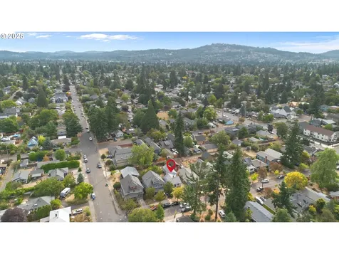 6320 SE 63rd Avenue Portland OR 97206