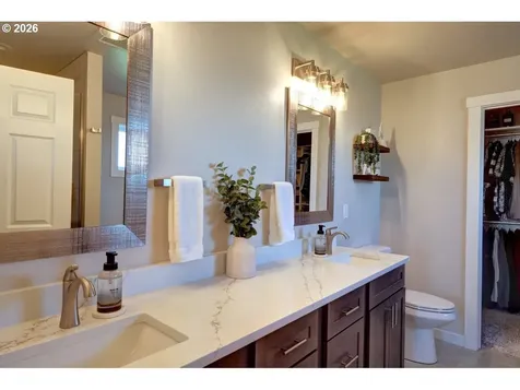 35692 Bella Ridge Loop Astoria OR 97103