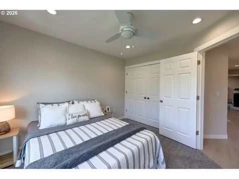 35692 Bella Ridge Loop Astoria OR 97103