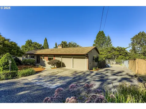 9335 SW 69th Avenue Portland OR 97223
