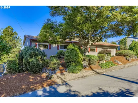 9335 SW 69th Avenue Portland OR 97223