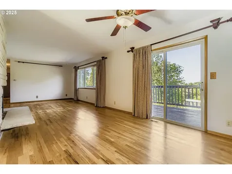 9335 SW 69th Avenue Portland OR 97223