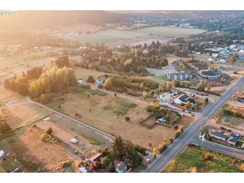 10022 SE 172nd Avenue Happy Valley OR 97086
