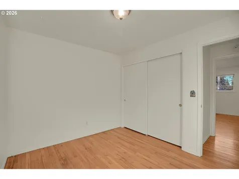18601 SE Clinton Street Gresham OR 97030