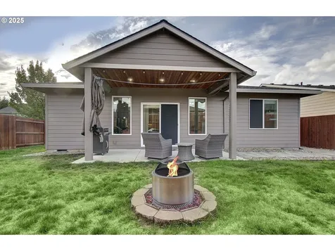 1523 NW 25th Avenue Battle Ground WA 98604