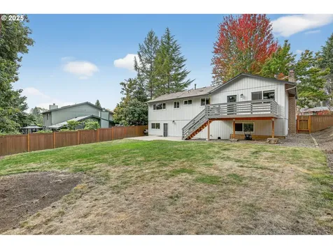 8220 SW Connemara Terrace Beaverton OR 97008