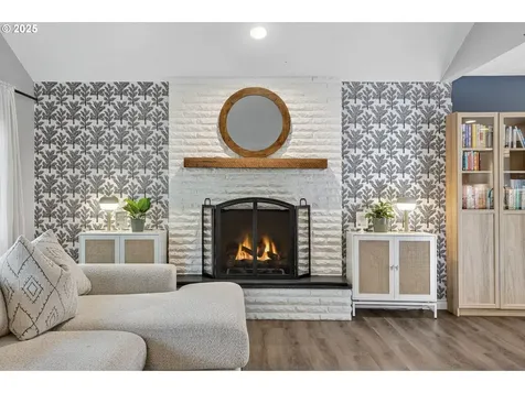 8220 SW Connemara Terrace Beaverton OR 97008