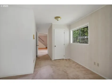 90 Seagrove Loop Lincoln City OR 97367