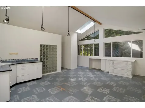 90 Seagrove Loop Lincoln City OR 97367