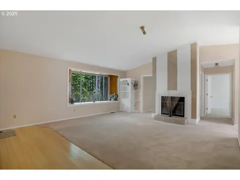 90 Seagrove Loop Lincoln City OR 97367