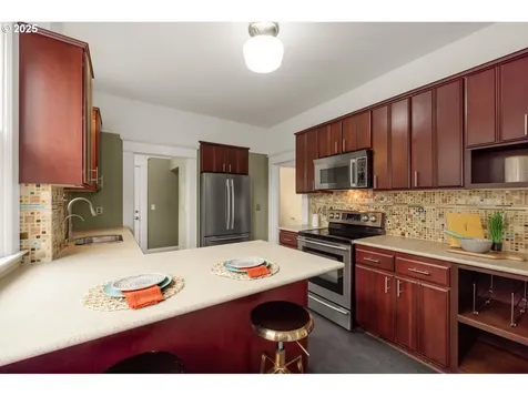 6526 NE Rodney Avenue Portland OR 97211
