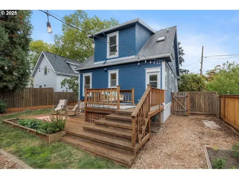 6526 NE Rodney Avenue Portland OR 97211