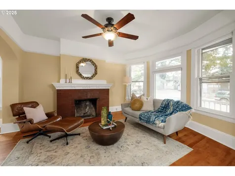 6526 NE Rodney Avenue Portland OR 97211
