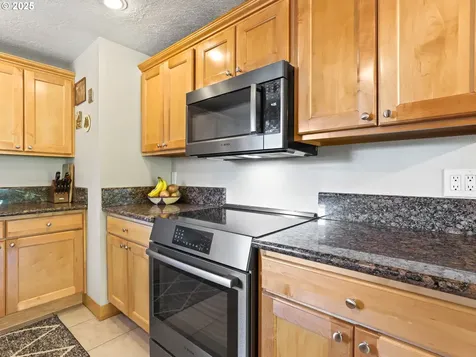 2431 NE 112th Avenue Portland OR 97220