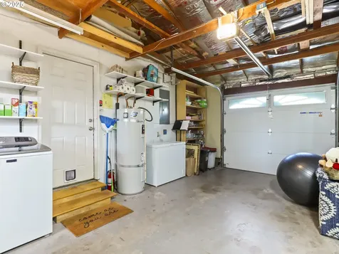 2431 NE 112th Avenue Portland OR 97220