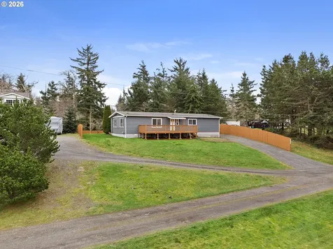 89695 Old Bog Road Warrenton OR 97146