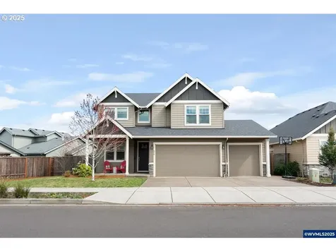 544 SE Cooper Street Dallas OR 97338